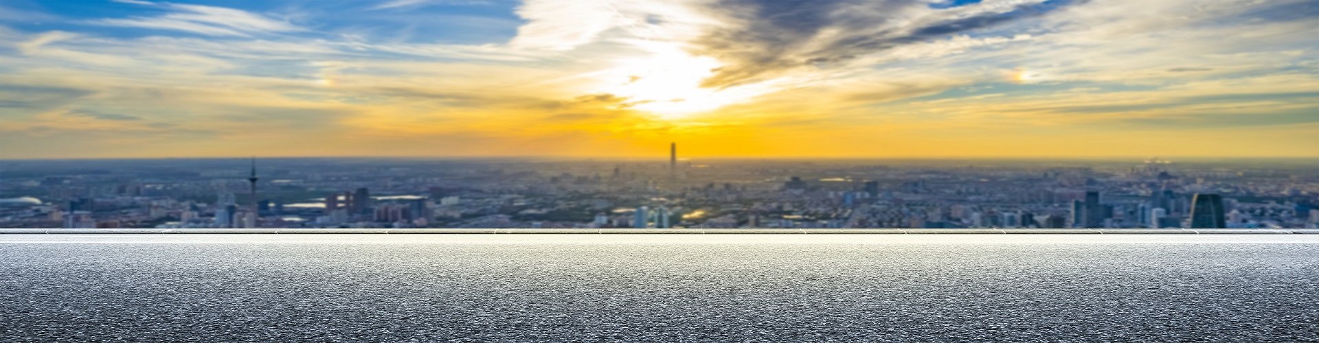 _天津城市建筑和路面空地_摄影图编号21537342